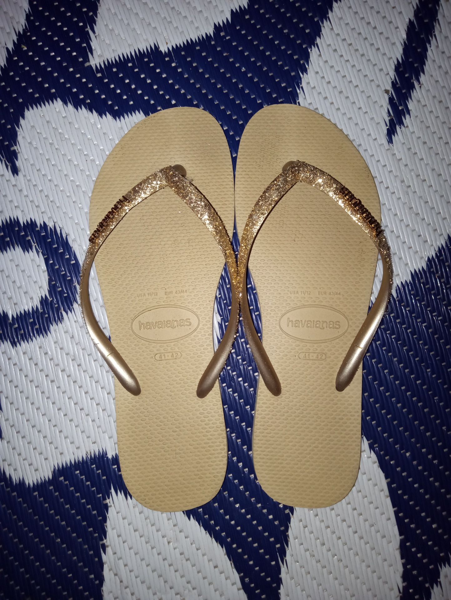 golden havaianas