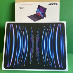  512GB Apple IPad Pro 12.9” 6th Generation (Latest Model 2022 / M2 chip / Liquid Retina XDR display) with keyboard, pen & Accessories (New -open Box) 