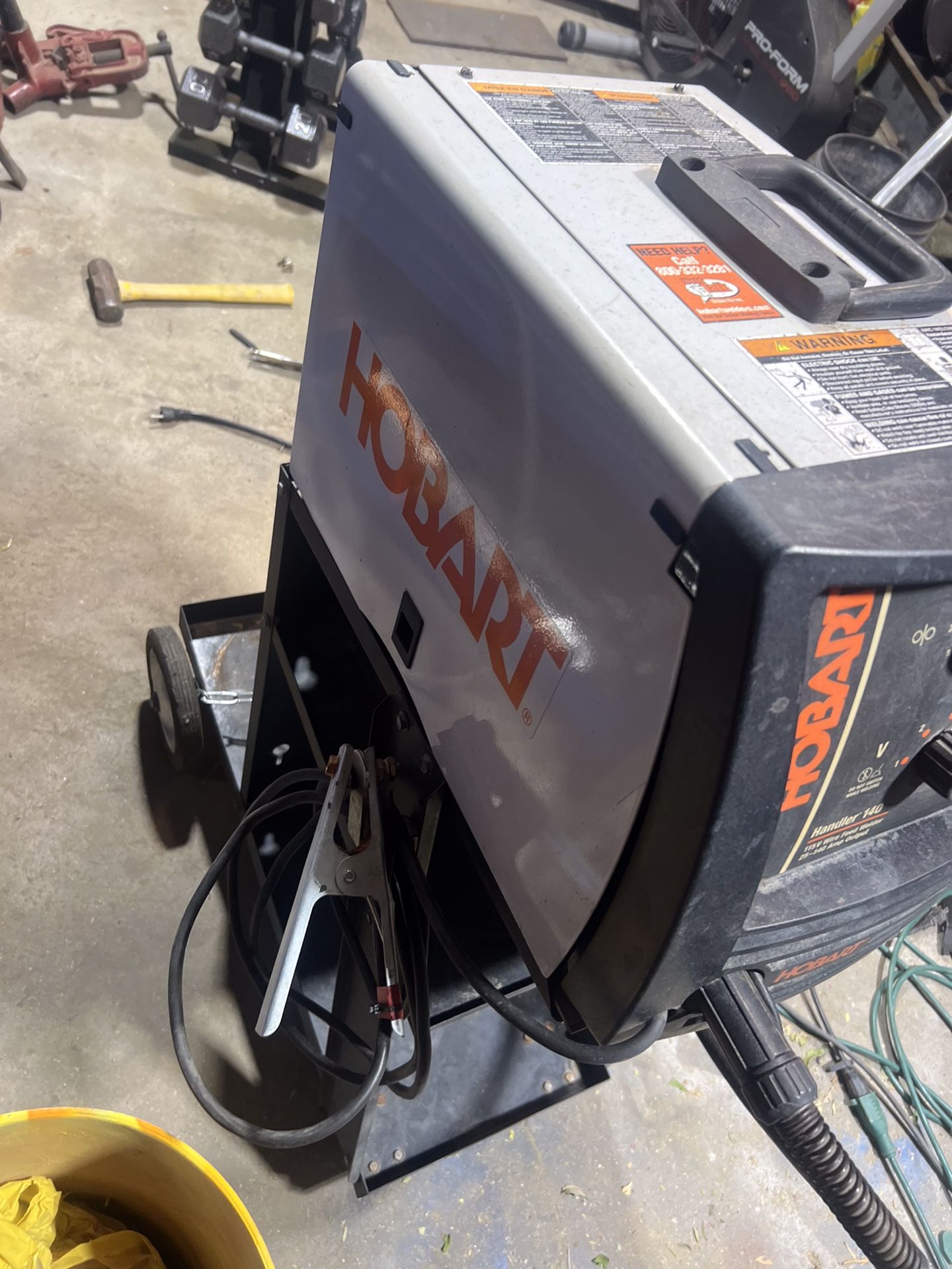 Hobart Handler 140