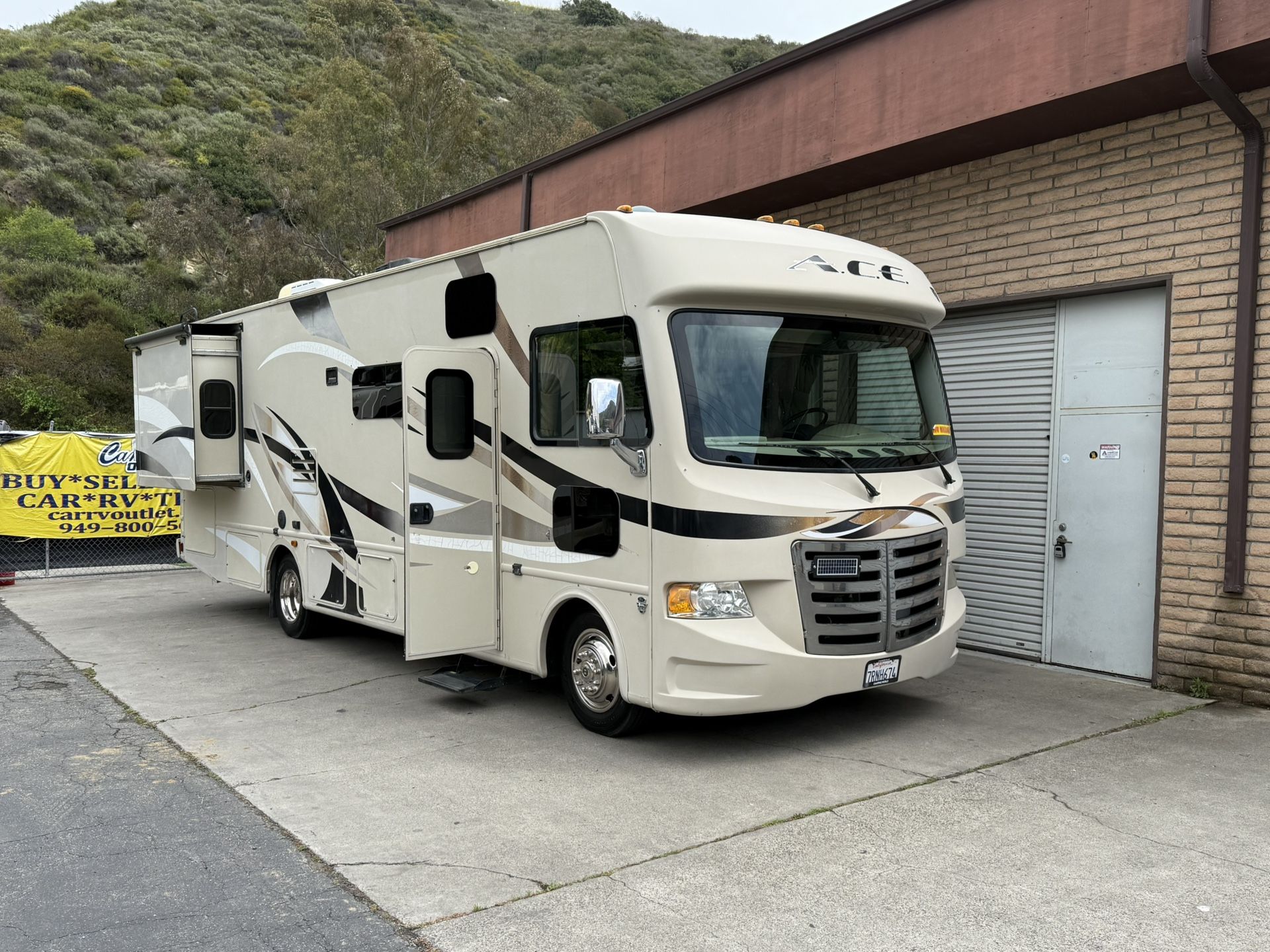 2016 Thor motor coach Ace 30.1