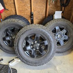 2024 Bronco Rims And Tires