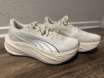 White Puma Pro Women’s size 8