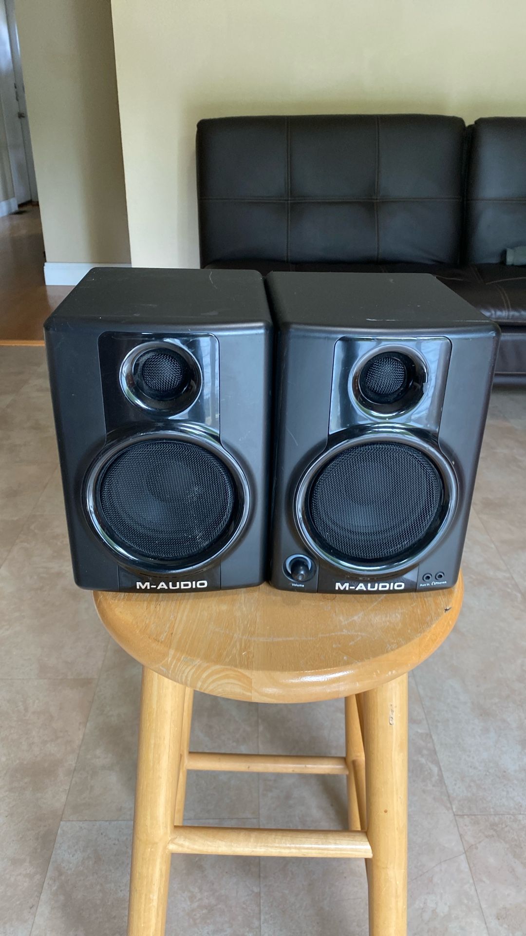 M-Audio Studiophile AV 40 Desktop Studio Monitor Reference Speakers TESTED ✅