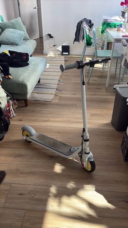Electric scooter ninebot zing 8c
