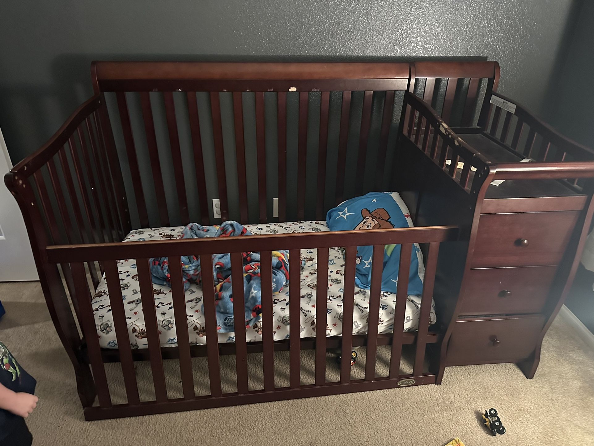 Free Convertible Crib Mattress With Storage And Changing Table
