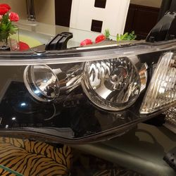 OEM Like New Mitsubishi Outlander headlights Driver side  2007 2008 2009 