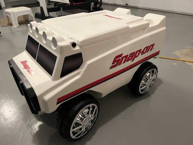 Limited Snap-On Remote Control RC Truck/Bluetooth Soud System/Ice Cooler