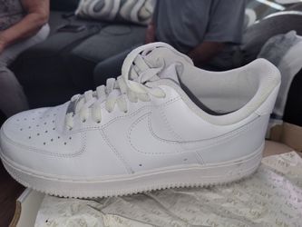 Air Force 1 Size 9.5 Man