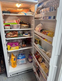  Amana Upright  Freezer