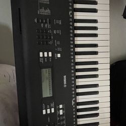 Sale This Keyboard Yamaha 73 Keys 