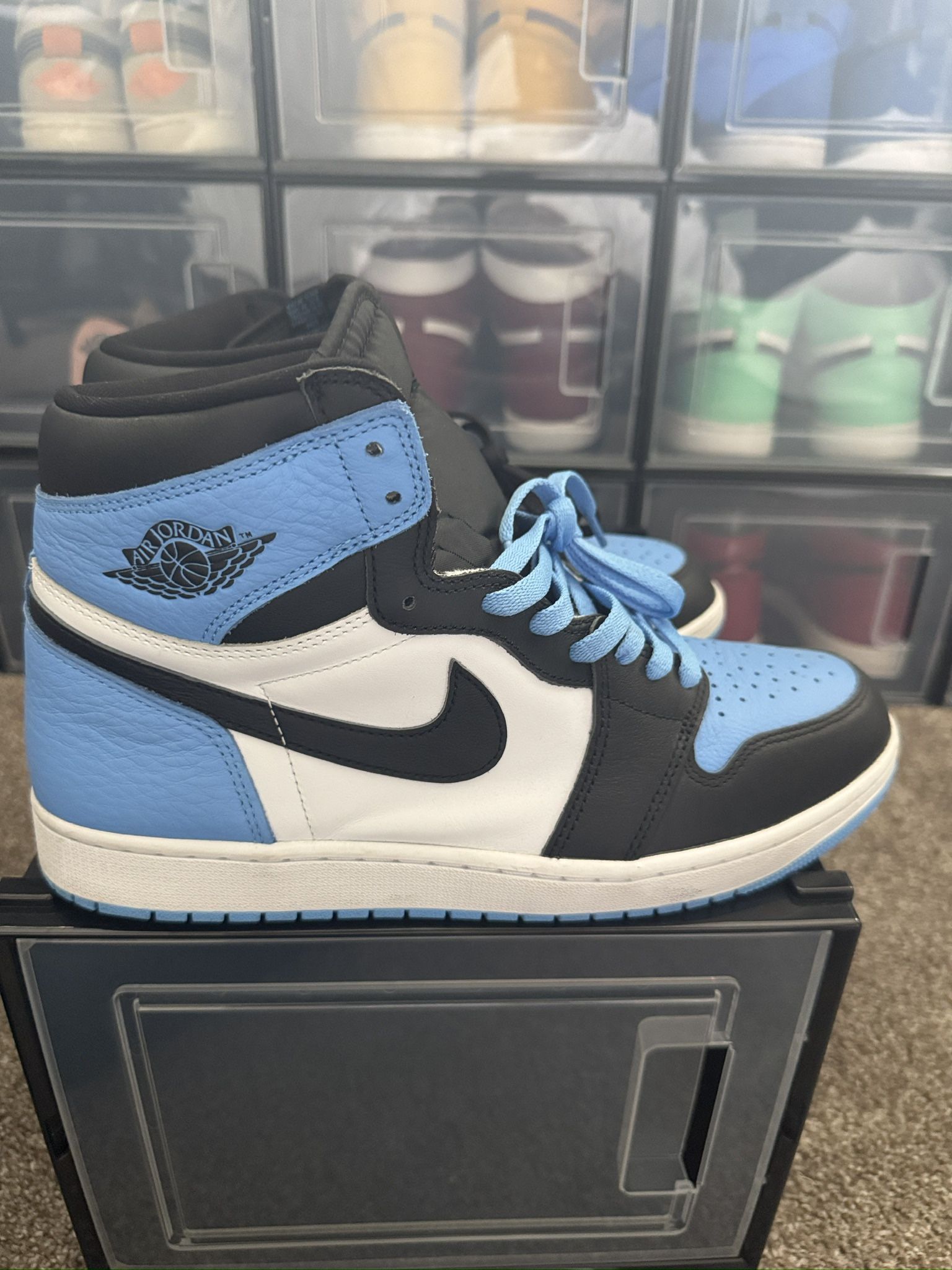 Authentic Jordan Retro 1 University Blue
