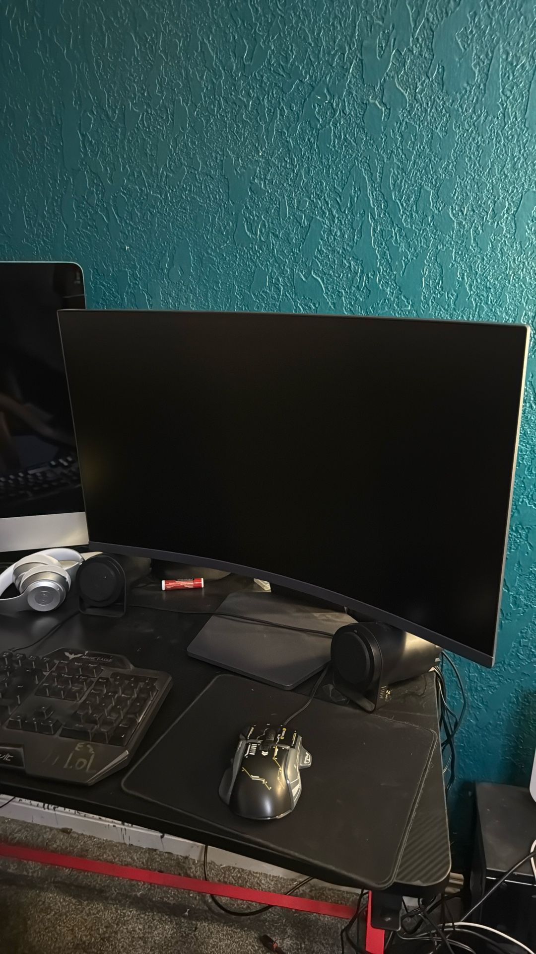 26 Inch Lg Monitor 180hz Good Condition