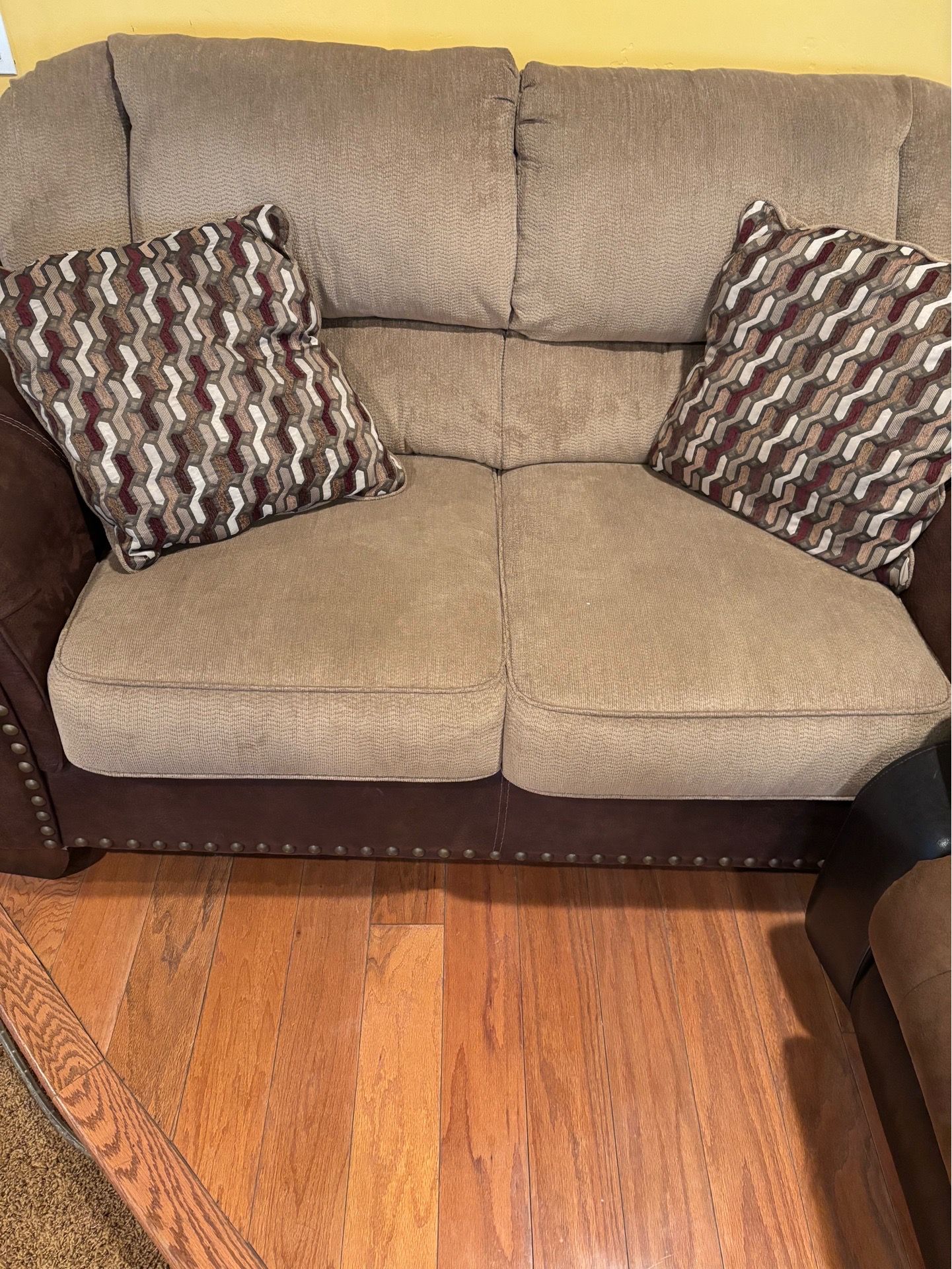 Couch/sofas
