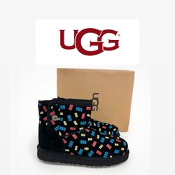 UGG Big Kids Jona Confetti Logo Boots Size 2 Girls - Black Logo  new Size 2Y 