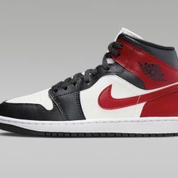 Air Jordan 1 Retro Mid Women 10 Men 8.5