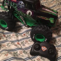 Monster Jam Grave Digger Truck R/c