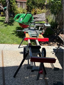 Hitachi 10 inch single bevel￼ sliding miter saw