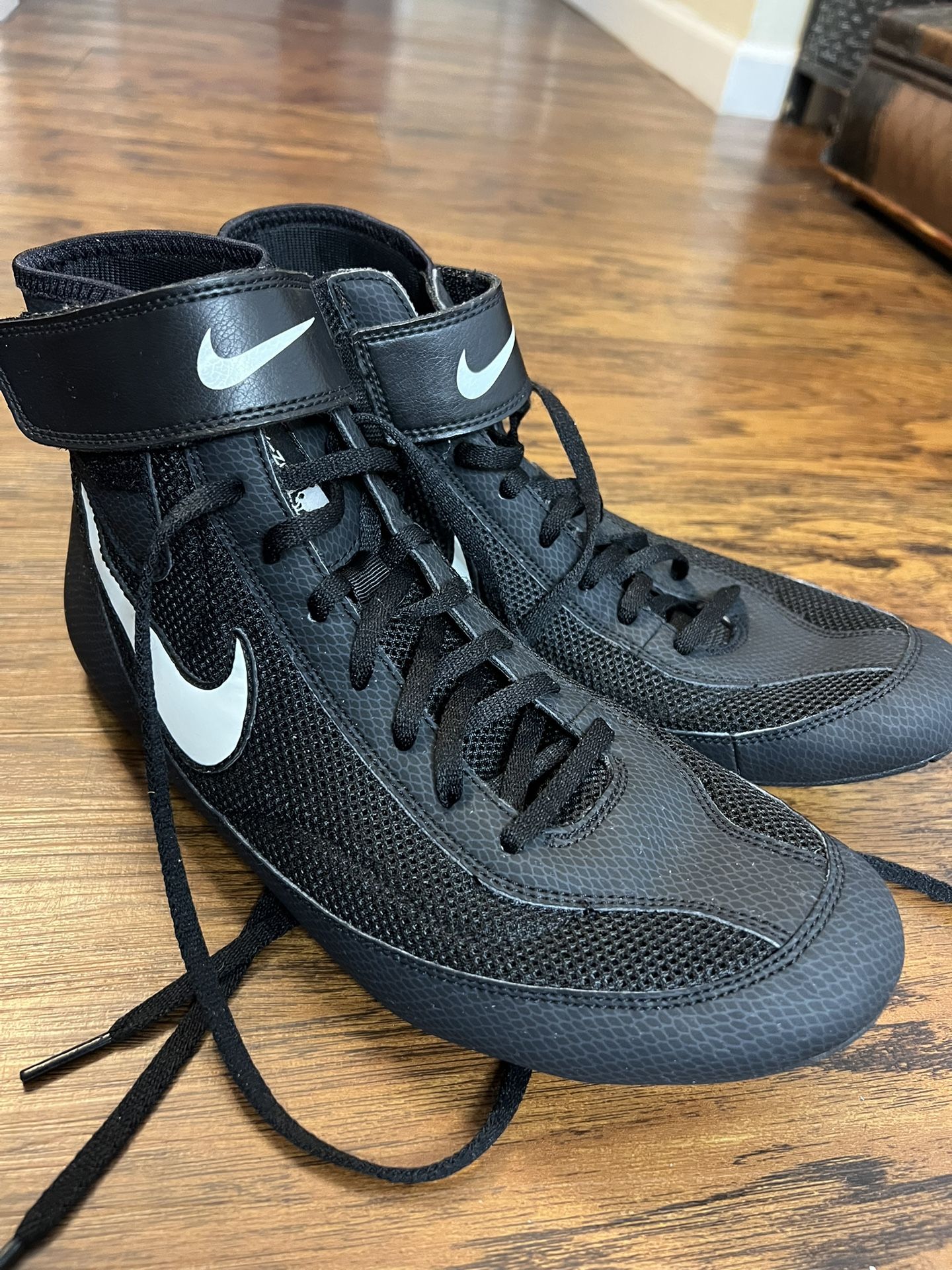Nike SpeedSweep Black Shoes