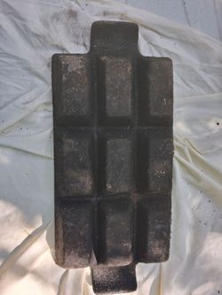 Cast Iron Pans pot and bread pan all cast iron