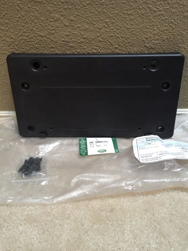 Land Rover - front license mounting plate