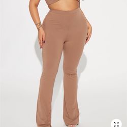 Fashion Nova Plus Size Set 