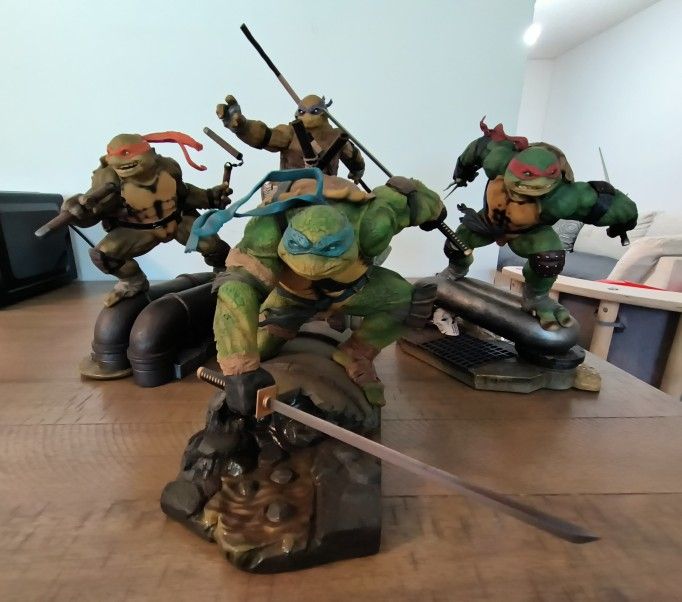 Sideshow TMNT Exclusives Statues