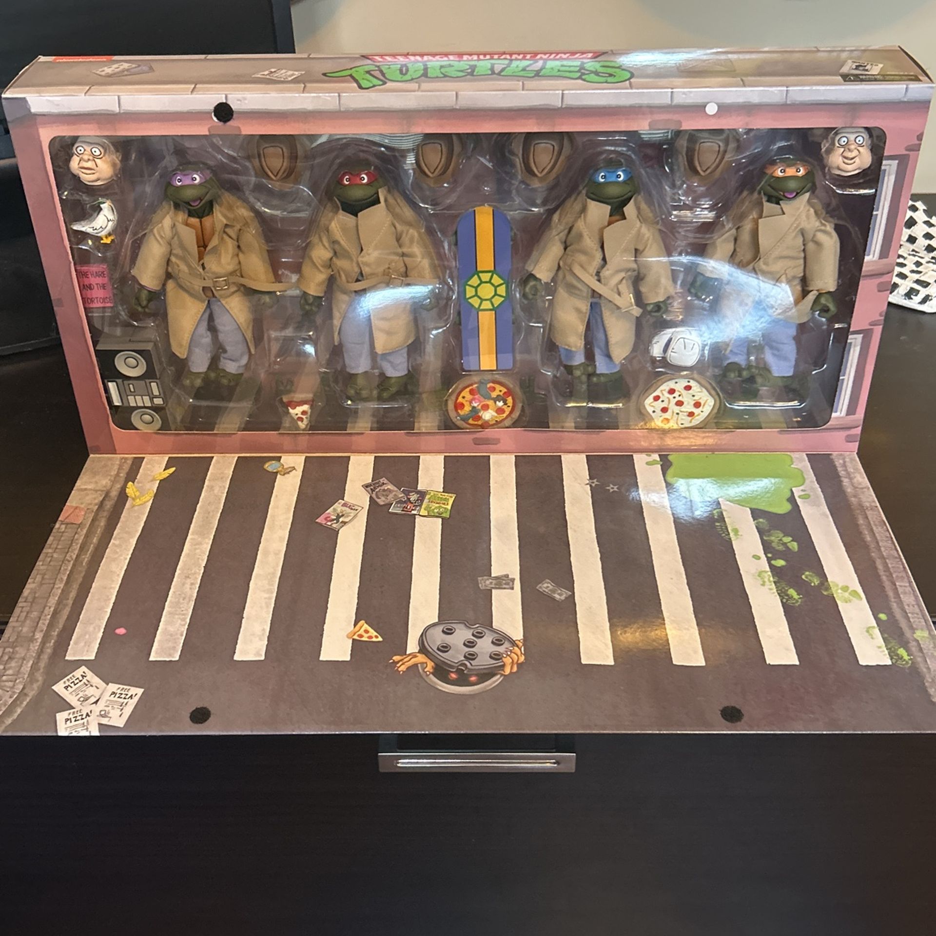 NECA Teenage Mutant Ninja Turtles: Turtles in Disguise Action Figure Playset.