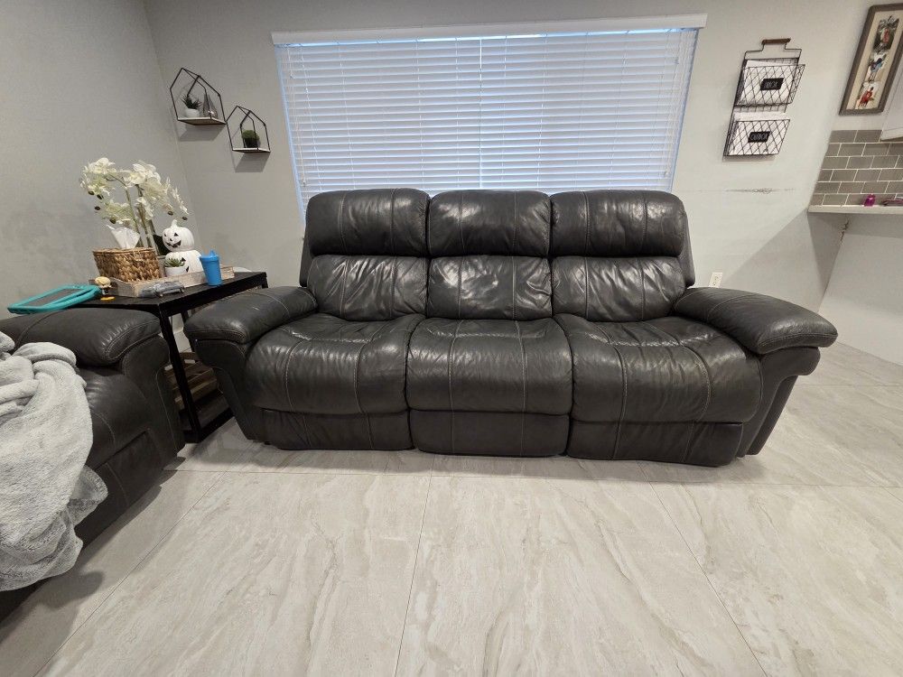 recliner (3 seats) and love seat (2 seats)