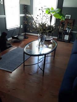 Glass Coffee Table/ Very Pretty/ Great Bargin / Purchased Wayfair