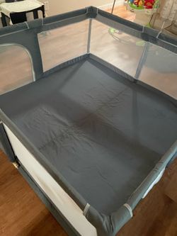 Toddler/baby Playpen