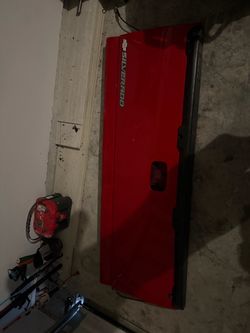 tailgate fleet side 99 to 07  chevy gmc