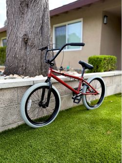 *Near Mint - Redline Recon BMX Bike - *Rare Color