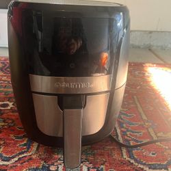 Air fryer 