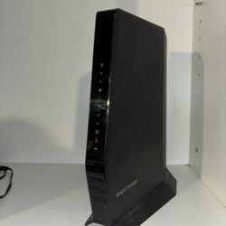 Netgear Nighthawk Ax2700