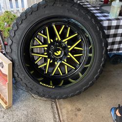 Forgiato Terra 37X13.50 R24LT