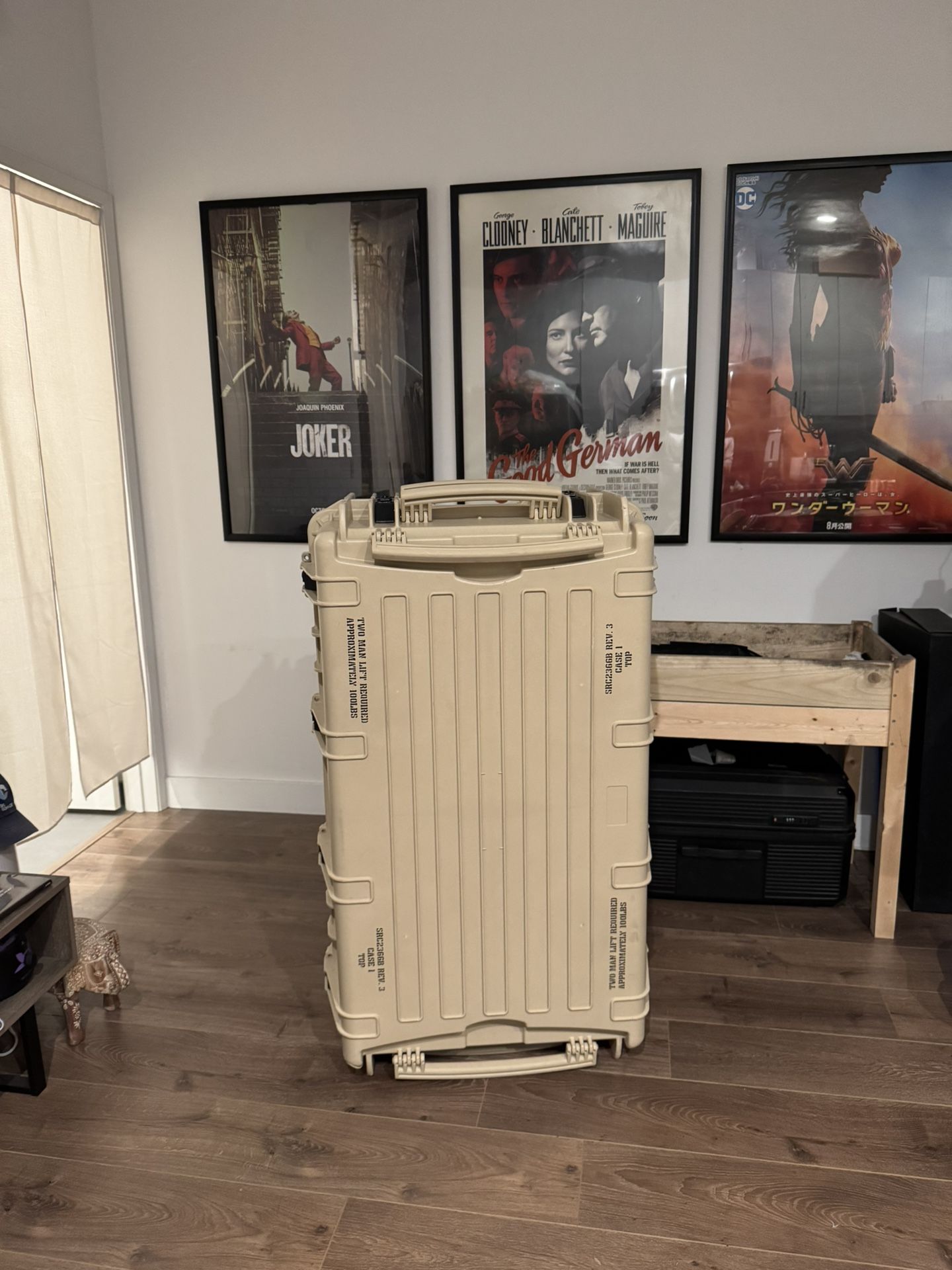 Explorer 10840 Large Rifle/Luggage Case