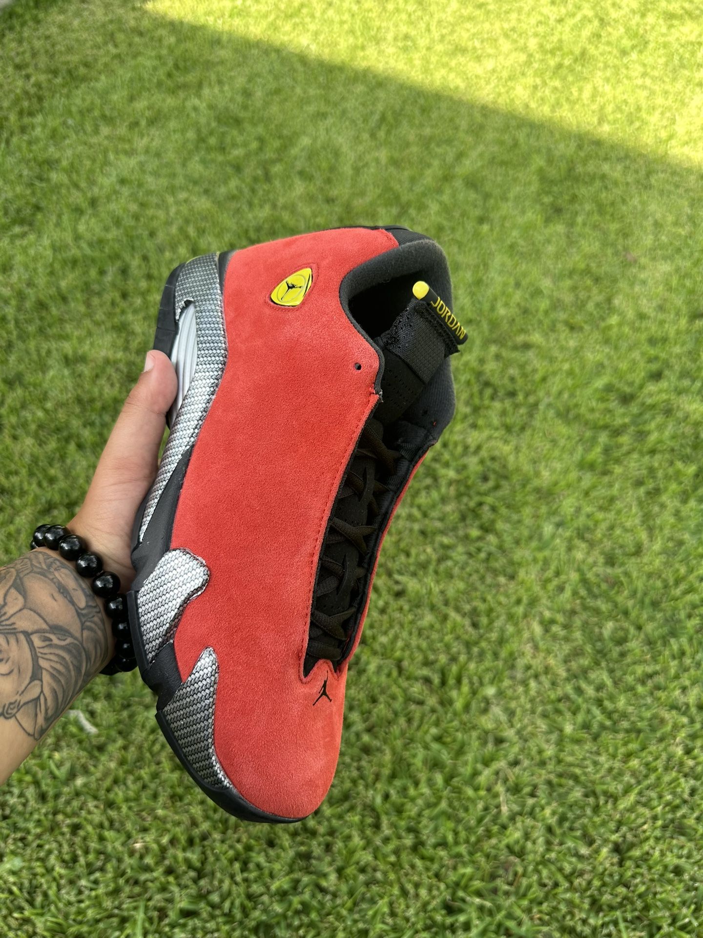 Air Jordan 14 Retro 'Ferrari' 2025