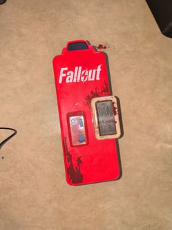 Fallout Nuka Cola six can mini fridge