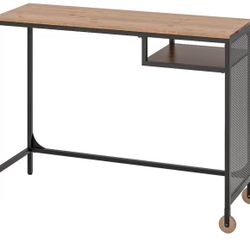 IKEA Metal Laptop Table Desk With Wheels 