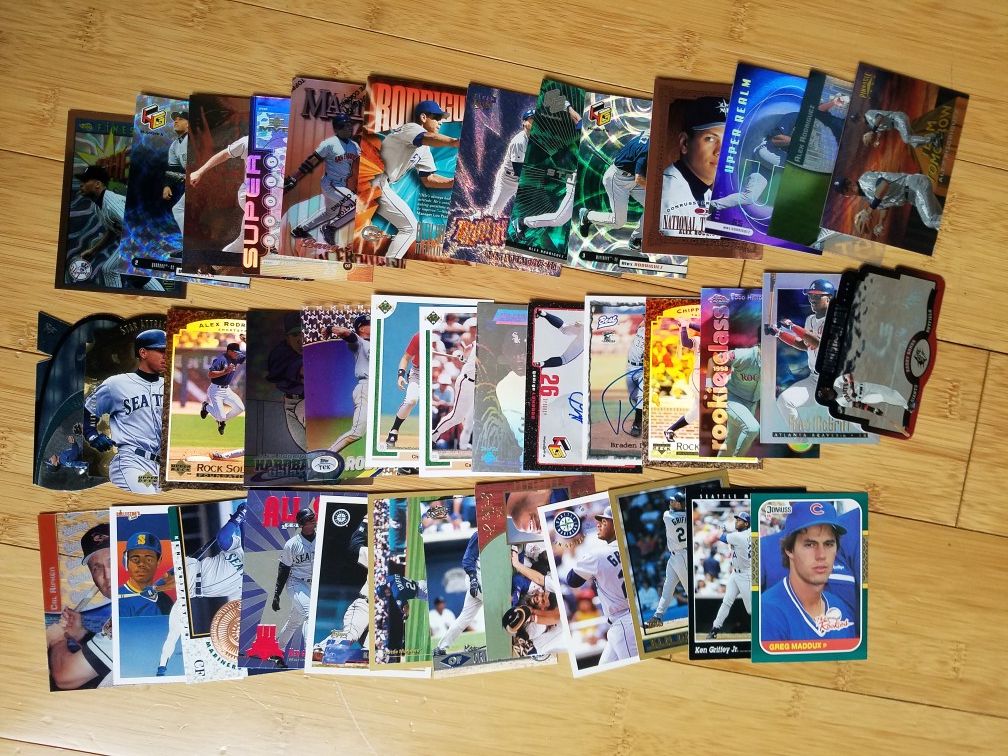 Large baseball card collection