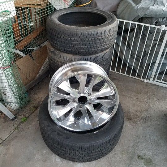 Wheels & Tires, 5 X 139.7 Bolt Pattern