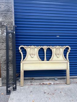 French Provincial FULL/QUEEN bed set