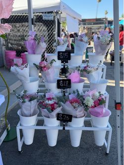 Flower Bar for Parties • Weddings • Bridal Showers • Baby Showers