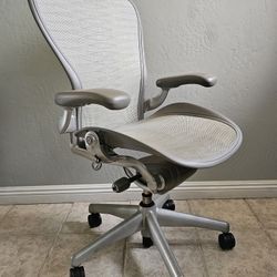 Herman Miller Aeron Office Chair 