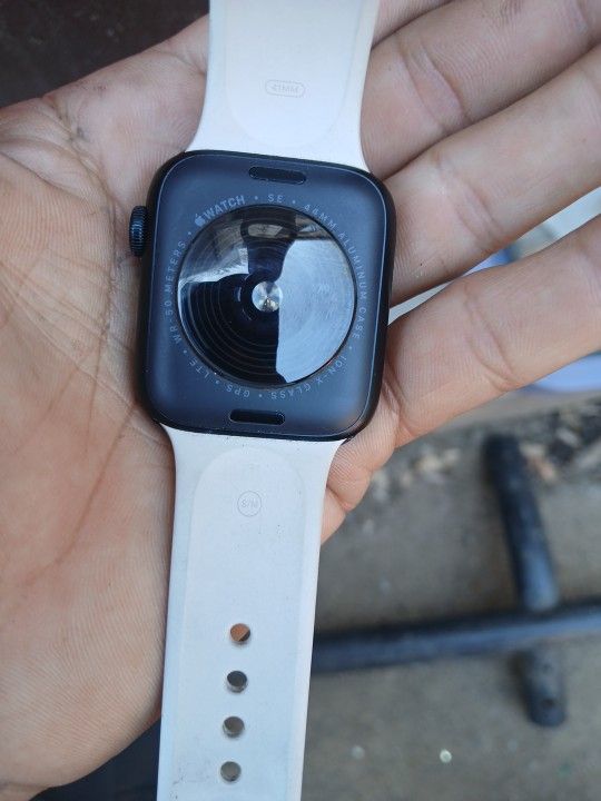 Apple Watch 44mm Aluminum Case Ion-× Glass