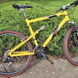 K2 Razorback Mountain Bike 