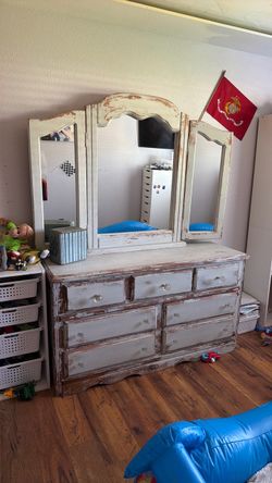 Distressed Wood Dresser with Tri-Fold Mirror