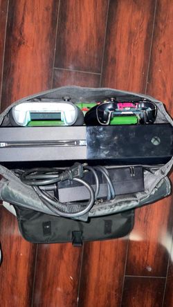 Xbox one model  black color