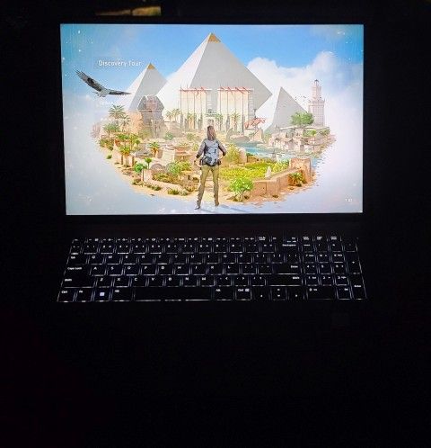 LG Gram 17 LAPTOP 17.3" 1TB SSD Windows 11 Office Suite <3lbs.