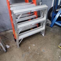 Werner 3' Wide Ladder